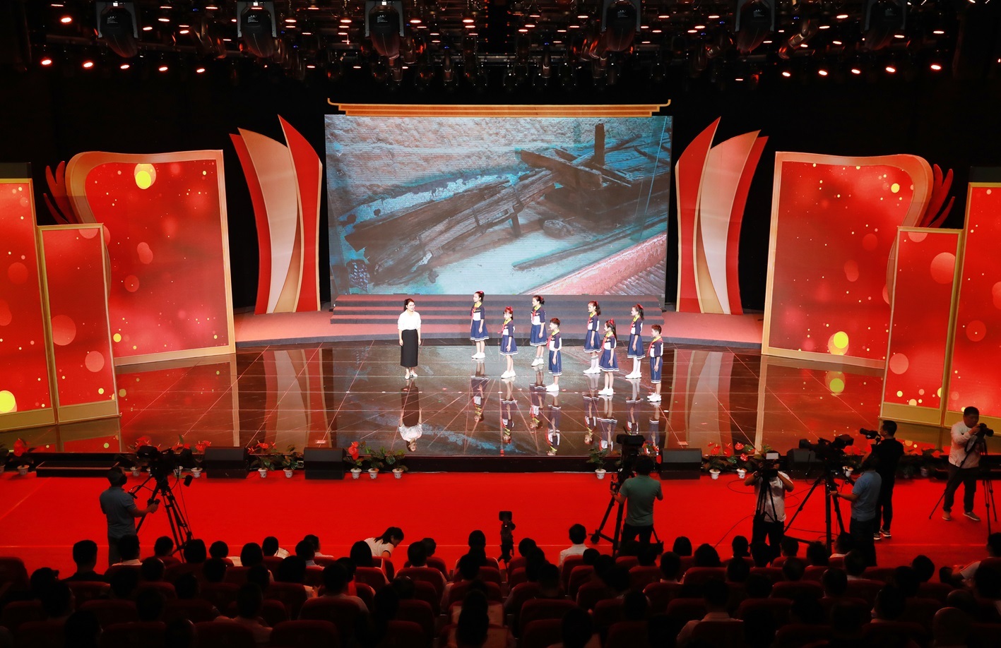 2026年淮北市大中小学“思政金课”展演现场。梅月 摄